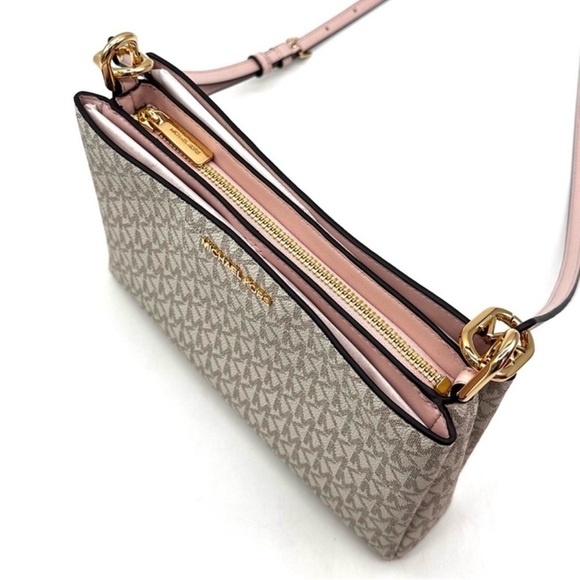 Michael Kors jet set with card holder pink and ivory Tan cross body - Picture 7 of 16